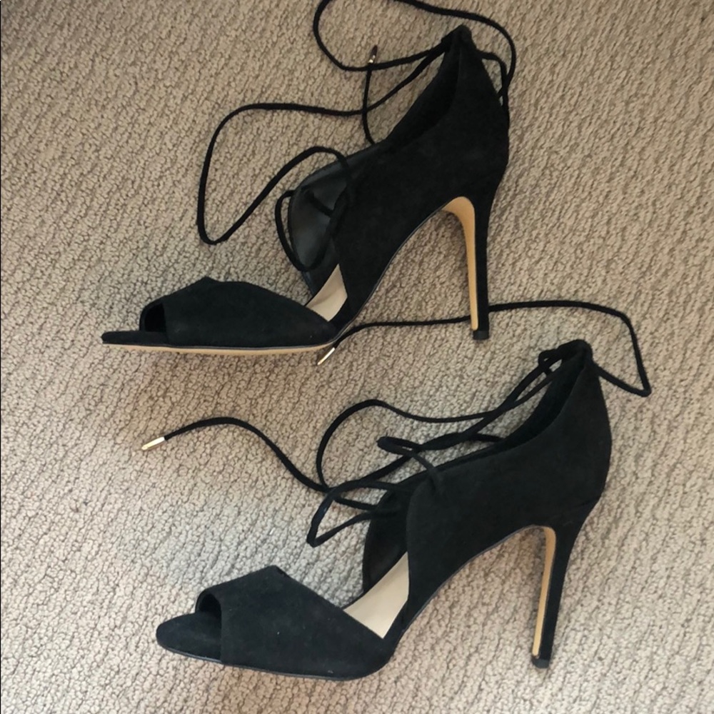 NWOT Lord and Taylor stilleto’s - Picture 7 of 8